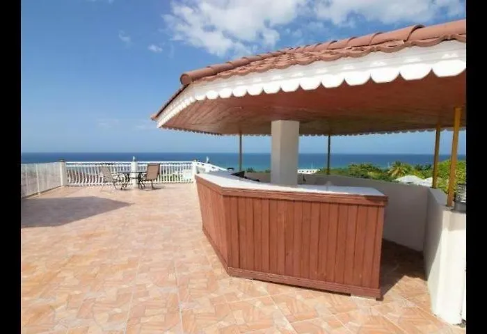 Hills Royale -ironshore Montego Bay