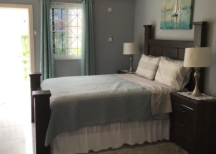 Hills Royale -ironshore Appartement *