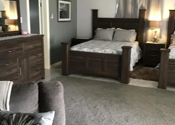 Hills Royale -ironshore * Montego Bay